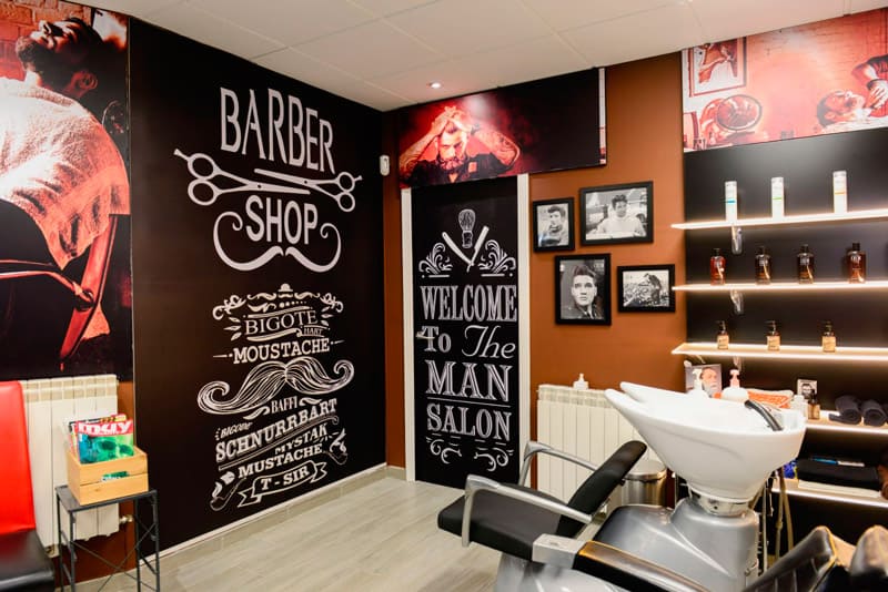 Sofia Peluqueros - Barber Shop pared decorada de la barbería 