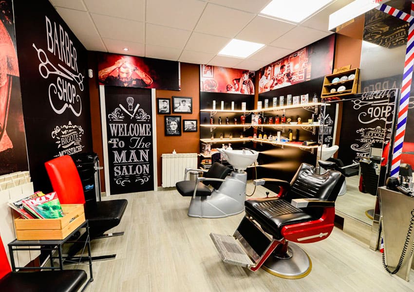 Sofia Peluqueros - Barber Shop interior de la barbería 